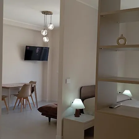 Mimi Apartment Cozy * Bari