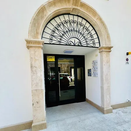 Apartment Cconforthotels Mimi 3*